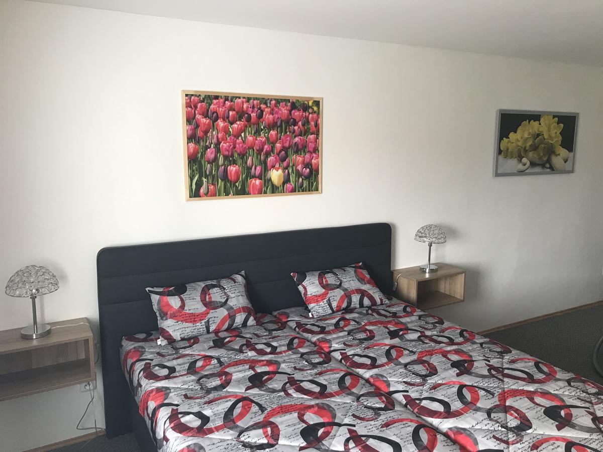 Apartment Dominika Strupcice Eksteriør bilde